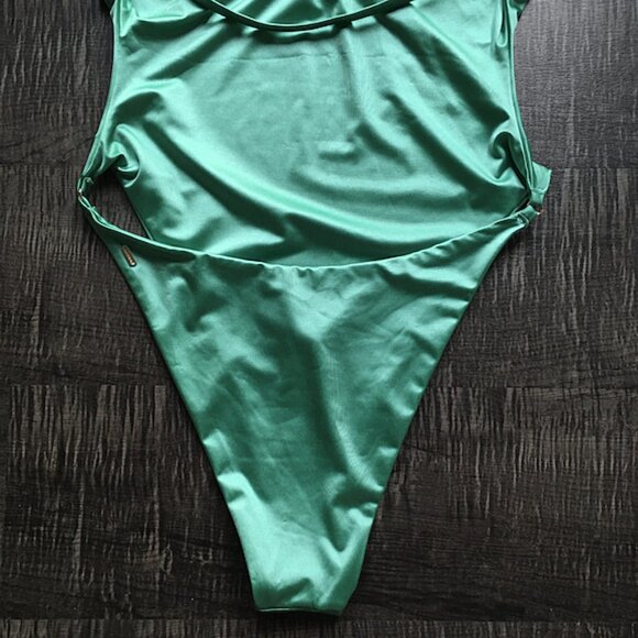 Bond Eye Ring It In One Piece Sz S NWOT - Picture 9 of 10